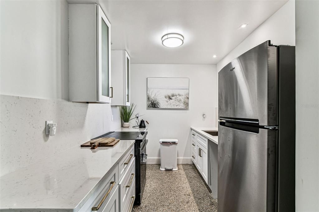 Под контрактом: $675,000 (3 спален, 0 ванн, 2138 Квадратных фут)