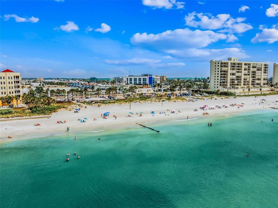 Под контрактом: $675,000 (3 спален, 0 ванн, 2138 Квадратных фут)