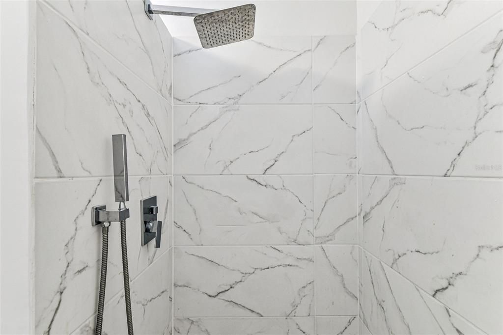 Под контрактом: $675,000 (3 спален, 0 ванн, 2138 Квадратных фут)