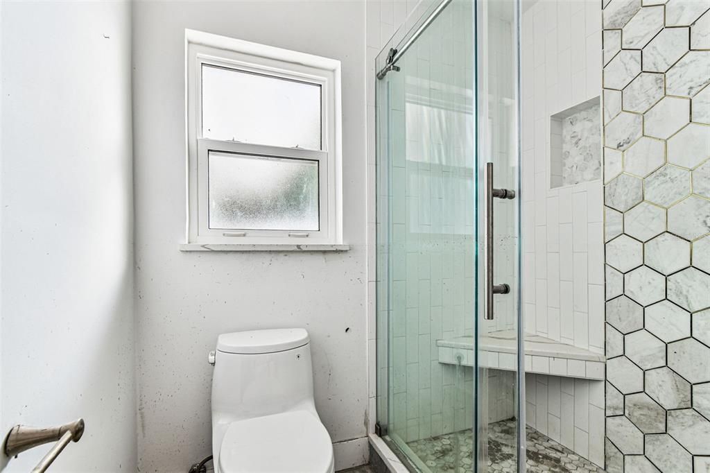 Под контрактом: $675,000 (3 спален, 0 ванн, 2138 Квадратных фут)