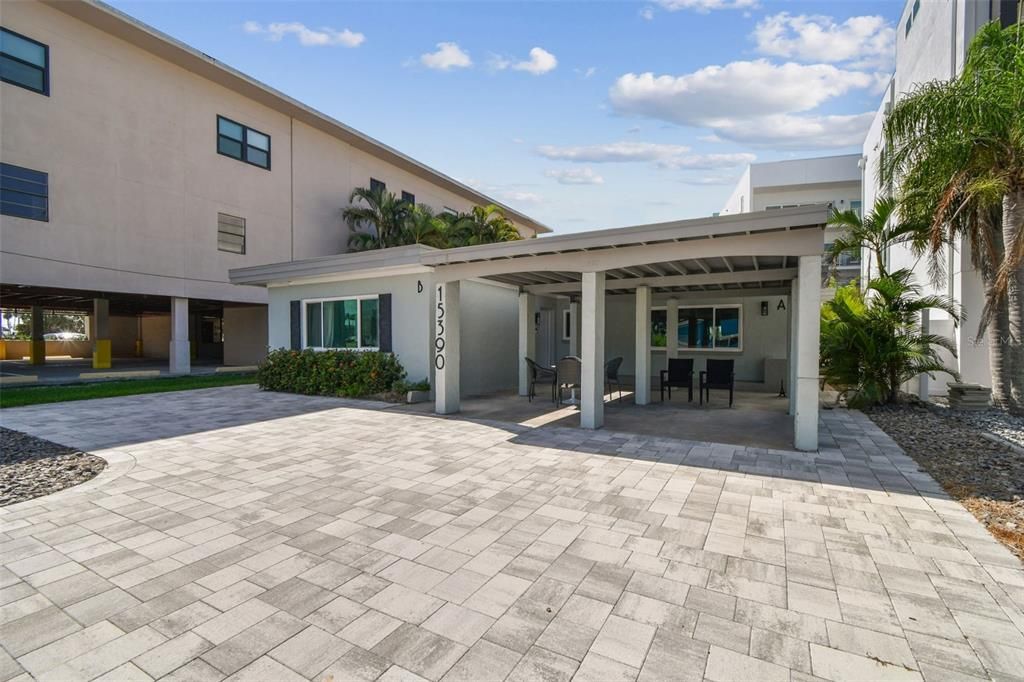 Под контрактом: $675,000 (3 спален, 0 ванн, 2138 Квадратных фут)