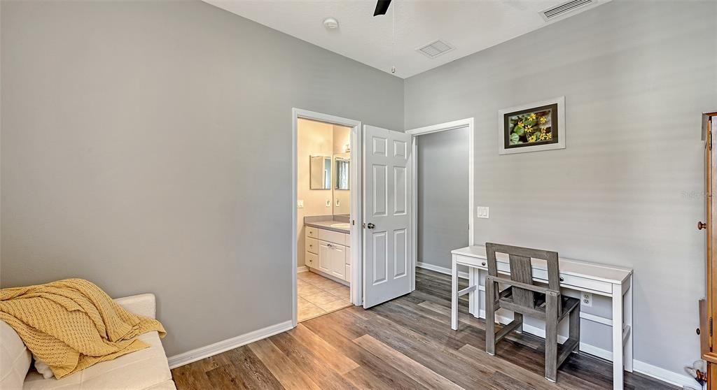 For Sale: $610,000 (4 beds, 3 baths, 2564 Square Feet)