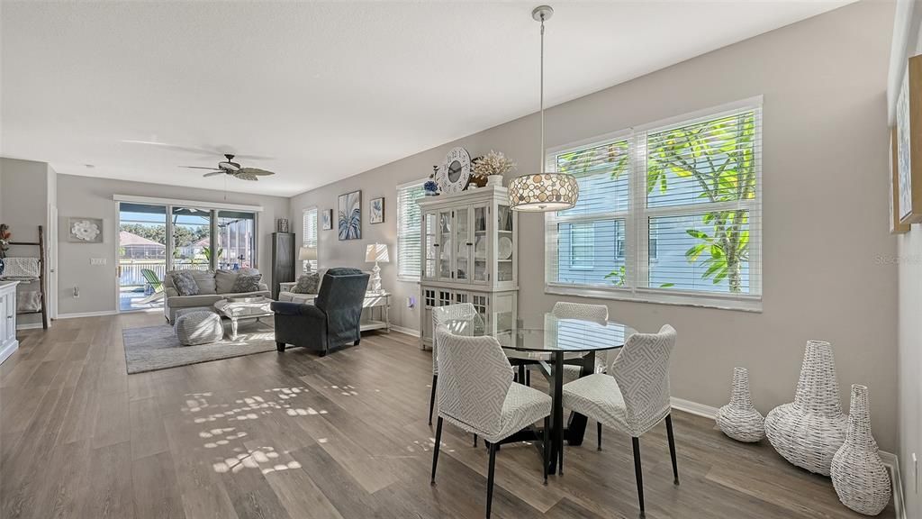 For Sale: $610,000 (4 beds, 3 baths, 2564 Square Feet)