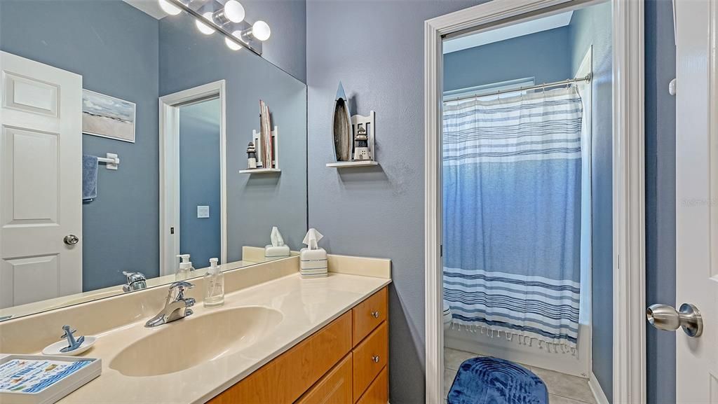 For Sale: $610,000 (4 beds, 3 baths, 2564 Square Feet)