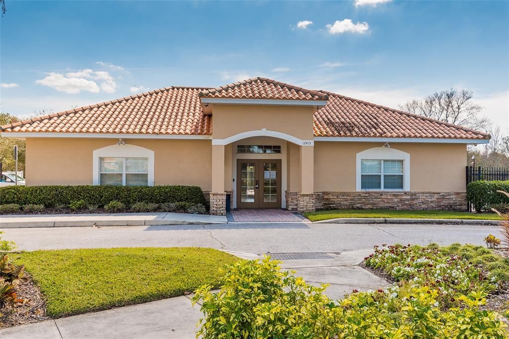 For Sale: $610,000 (4 beds, 3 baths, 2564 Square Feet)