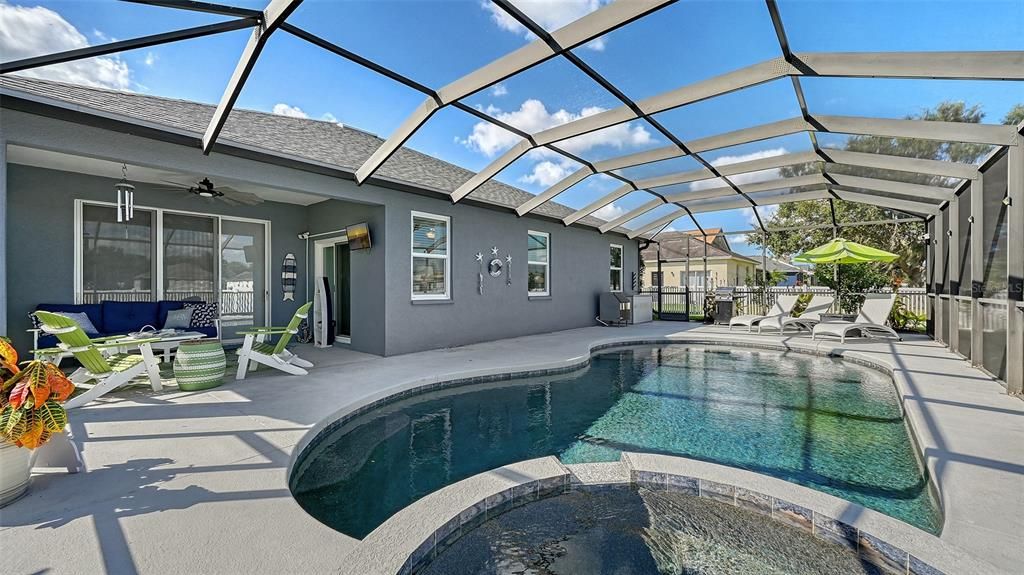 For Sale: $610,000 (4 beds, 3 baths, 2564 Square Feet)