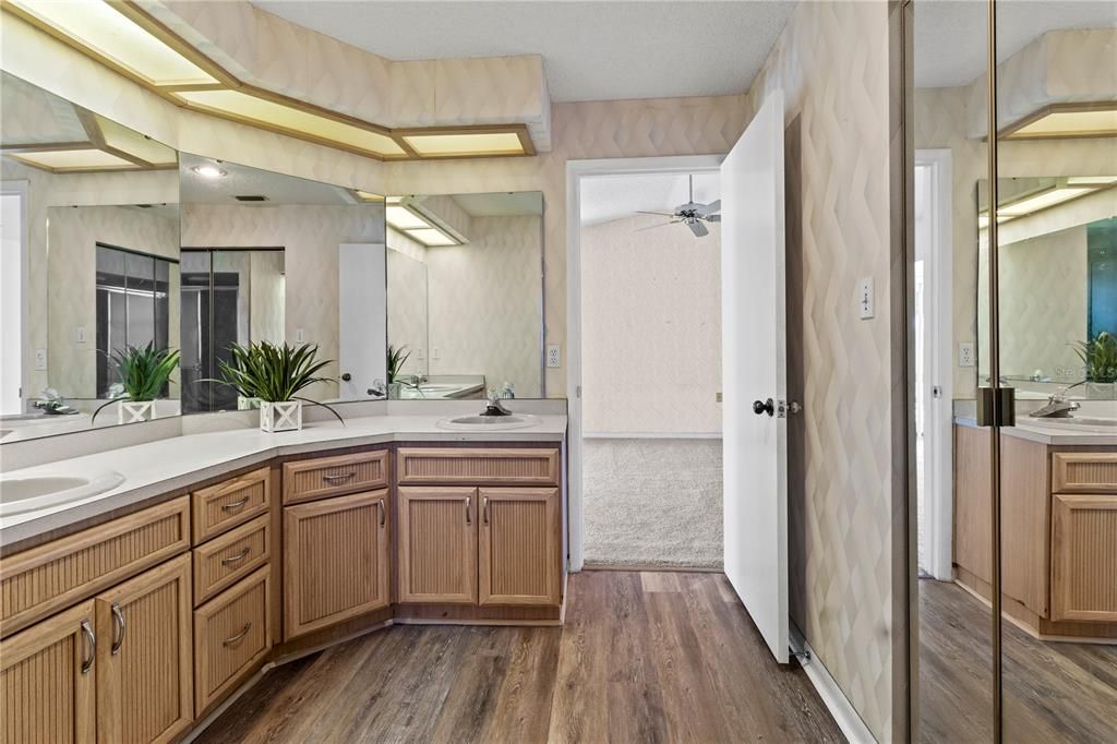 待售: $795,000 (4 贝兹, 4 浴室, 3456 平方英尺)