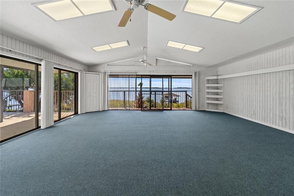 待售: $795,000 (4 贝兹, 4 浴室, 3456 平方英尺)