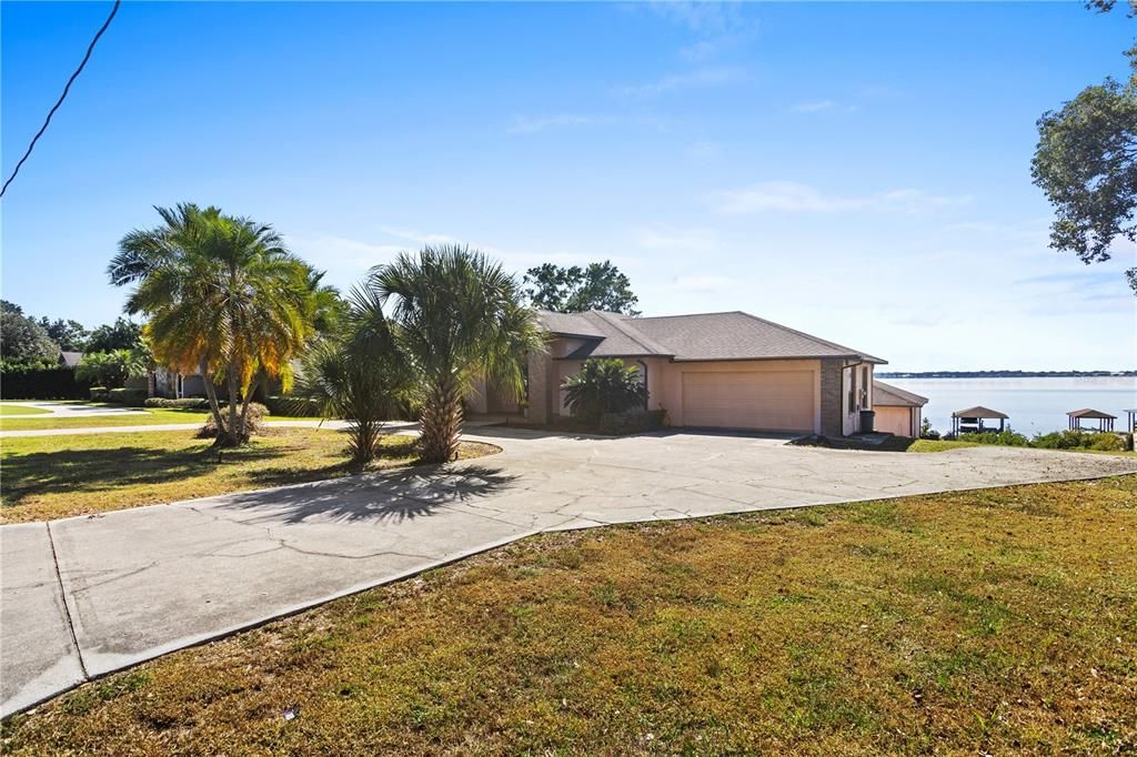 待售: $795,000 (4 贝兹, 4 浴室, 3456 平方英尺)