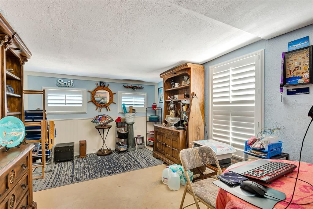 For Sale: $475,000 (3 beds, 2 baths, 1188 Square Feet)