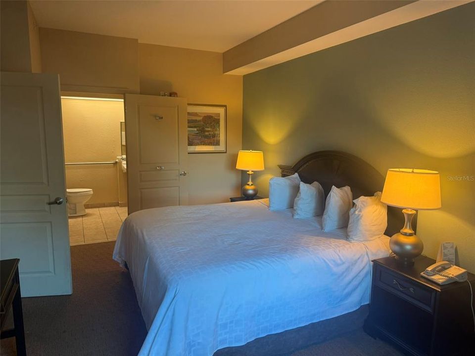 For Sale: $123,000 (1 beds, 1 baths, 547 Square Feet)