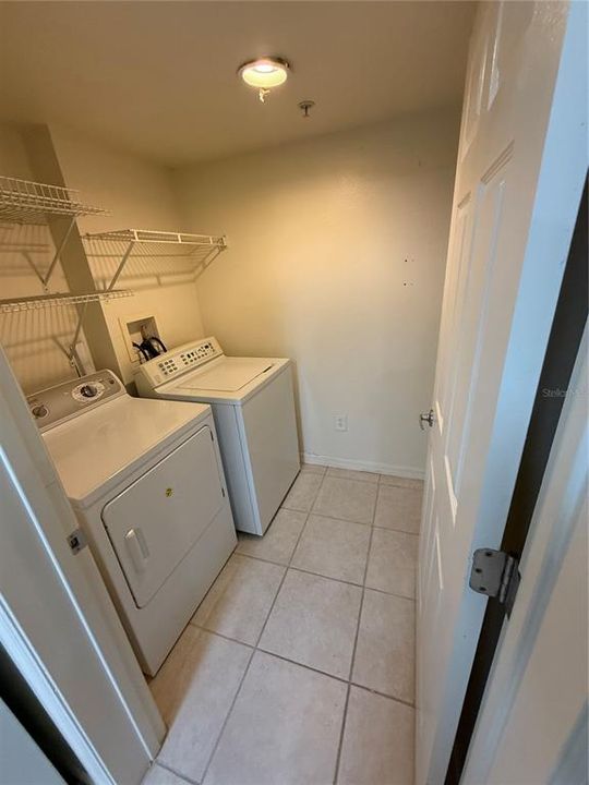 For Rent: $1,850 (2 beds, 2 baths, 1013 Square Feet)