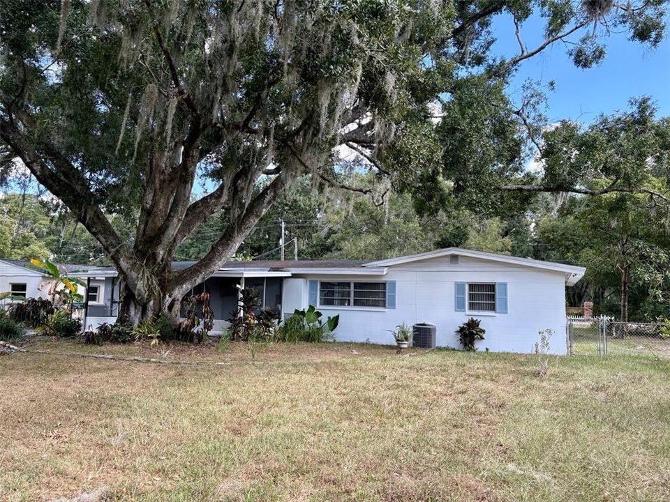 На продажу: $360,000 (3 спален, 2 ванн, 1536 Квадратных фут)