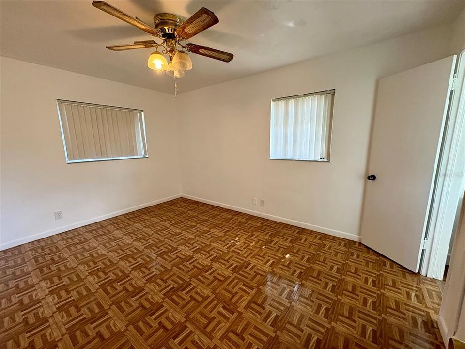 На продажу: $360,000 (3 спален, 2 ванн, 1536 Квадратных фут)