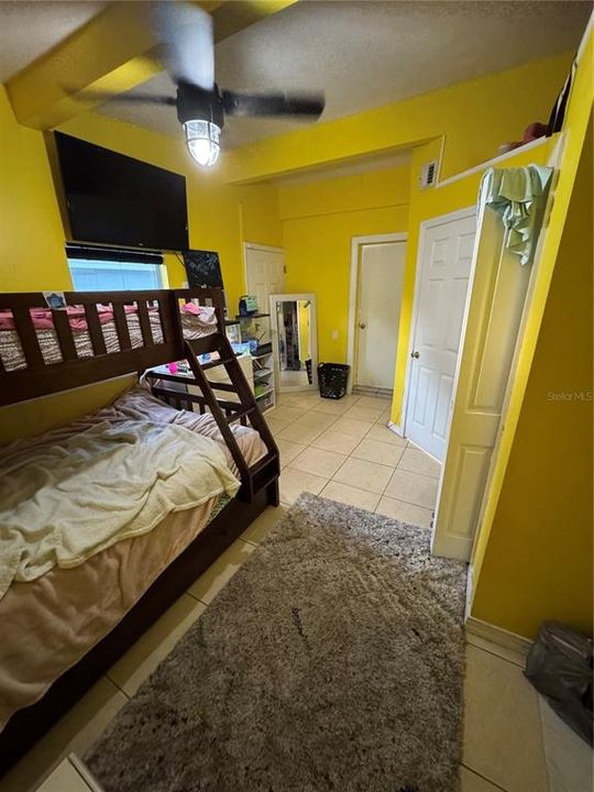 For Sale: $540,000 (5 beds, 3 baths, 2340 Square Feet)