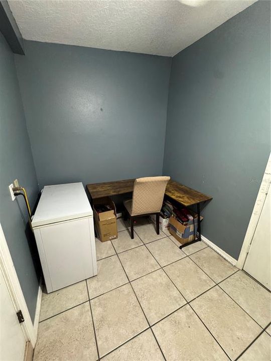 For Sale: $540,000 (5 beds, 3 baths, 2340 Square Feet)