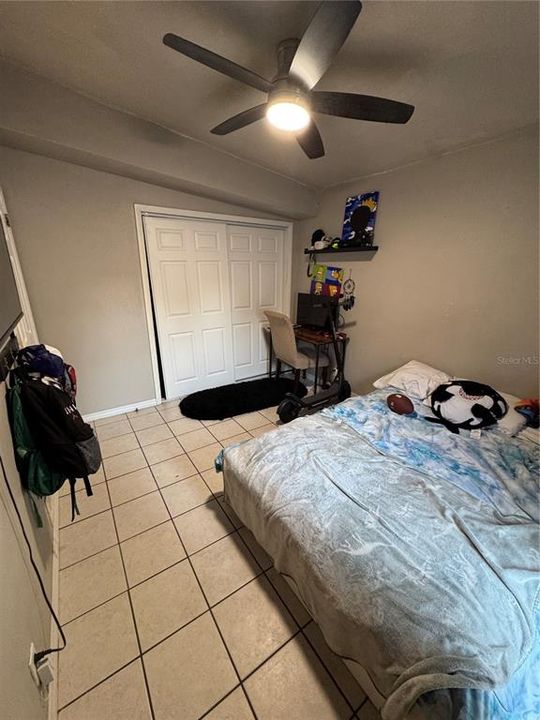 For Sale: $540,000 (5 beds, 3 baths, 2340 Square Feet)