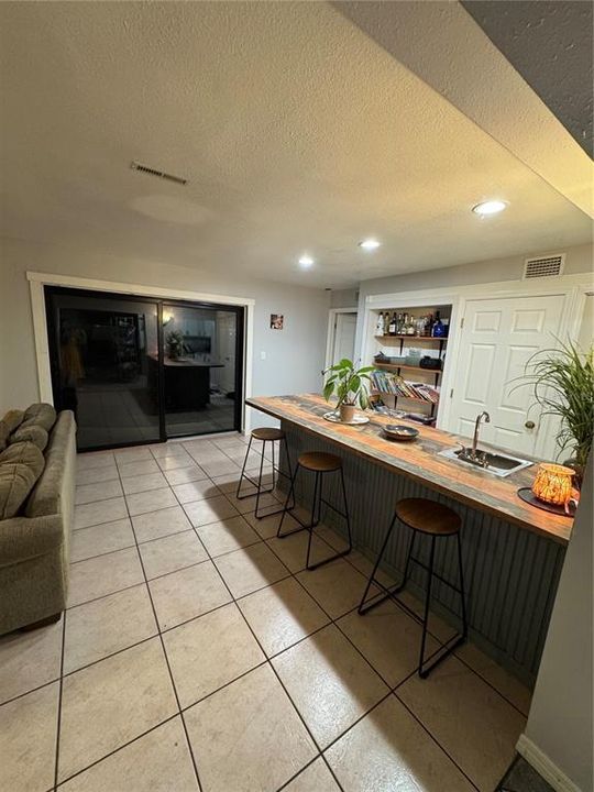 For Sale: $540,000 (5 beds, 3 baths, 2340 Square Feet)