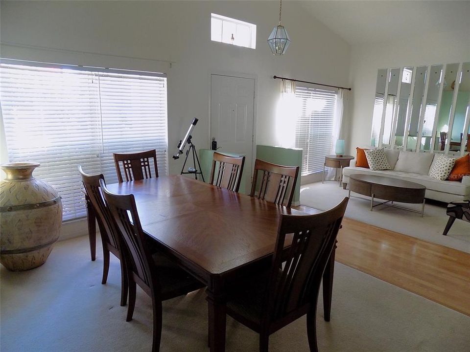 For Sale: $579,000 (4 beds, 2 baths, 2048 Square Feet)