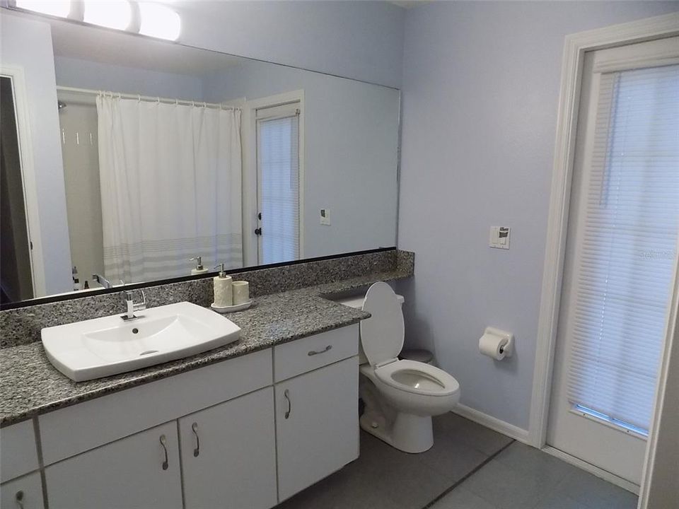 For Sale: $579,000 (4 beds, 2 baths, 2048 Square Feet)