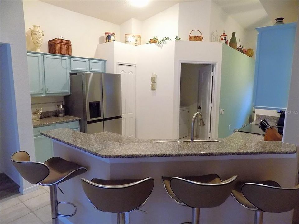 For Sale: $579,000 (4 beds, 2 baths, 2048 Square Feet)