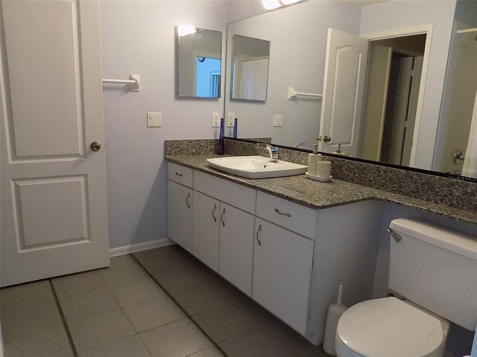 For Sale: $579,000 (4 beds, 2 baths, 2048 Square Feet)