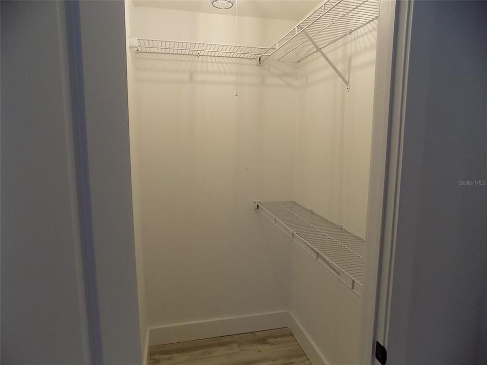 待售: $389,500 (2 贝兹, 2 浴室, 1358 平方英尺)