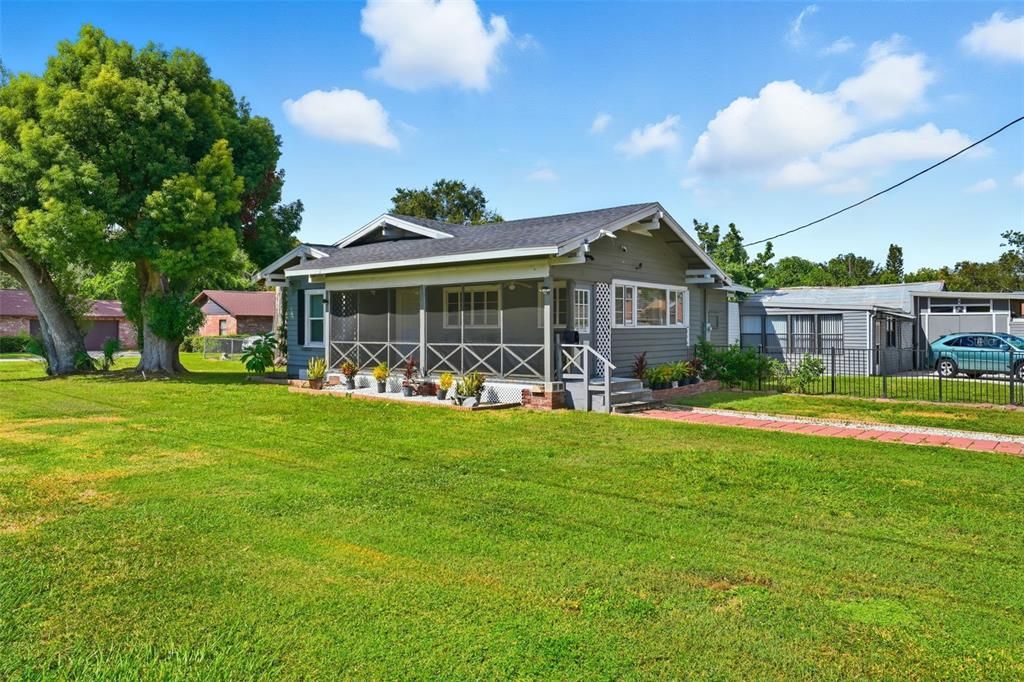 En Venta: $299,999 (3 camas, 2 baños, 1758 Pies cuadrados)