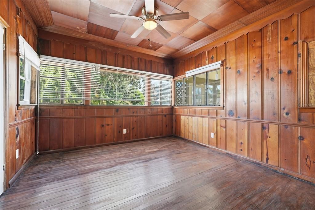 En Venta: $299,999 (3 camas, 2 baños, 1758 Pies cuadrados)