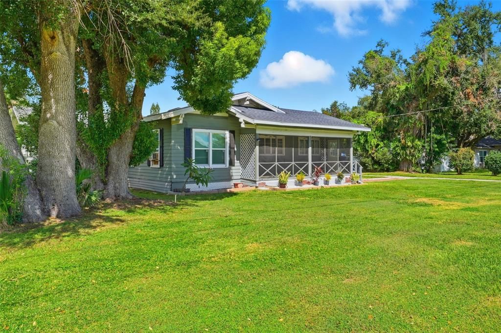 En Venta: $299,999 (3 camas, 2 baños, 1758 Pies cuadrados)