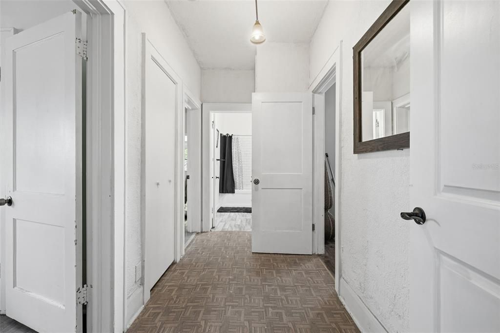 En Venta: $299,999 (3 camas, 2 baños, 1758 Pies cuadrados)