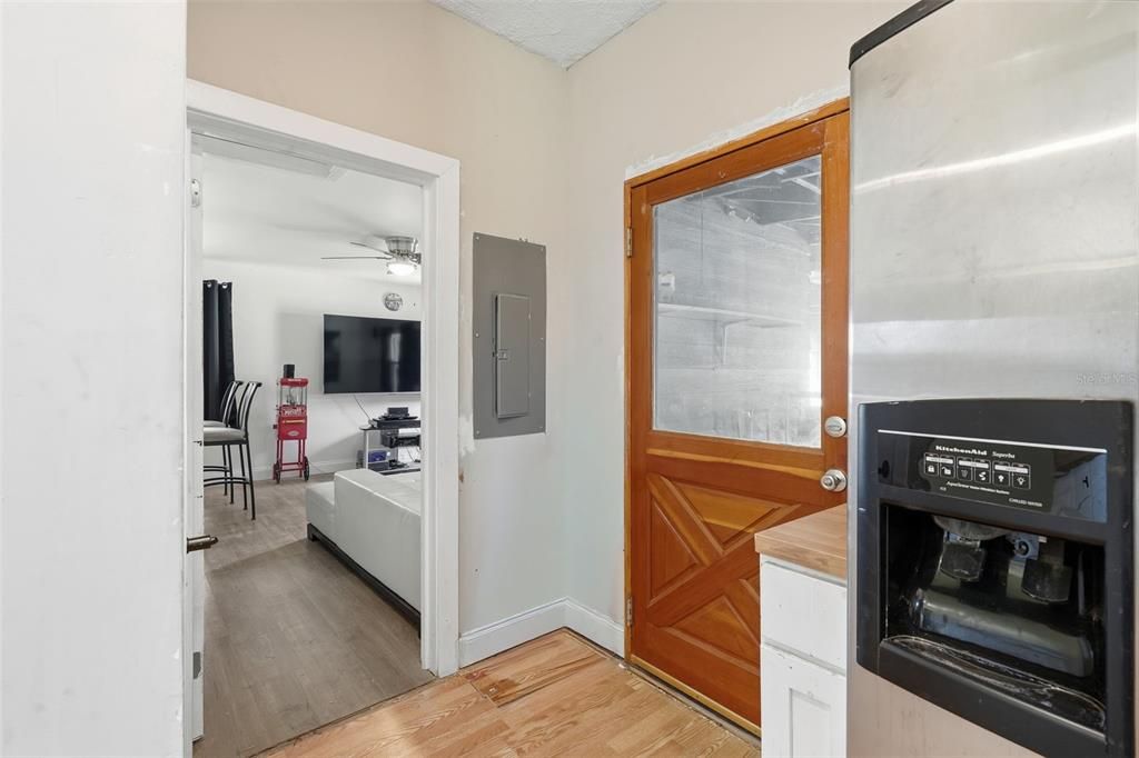 En Venta: $299,999 (3 camas, 2 baños, 1758 Pies cuadrados)