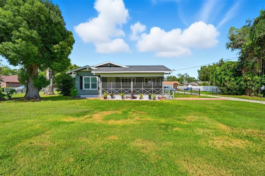 En Venta: $299,999 (3 camas, 2 baños, 1758 Pies cuadrados)