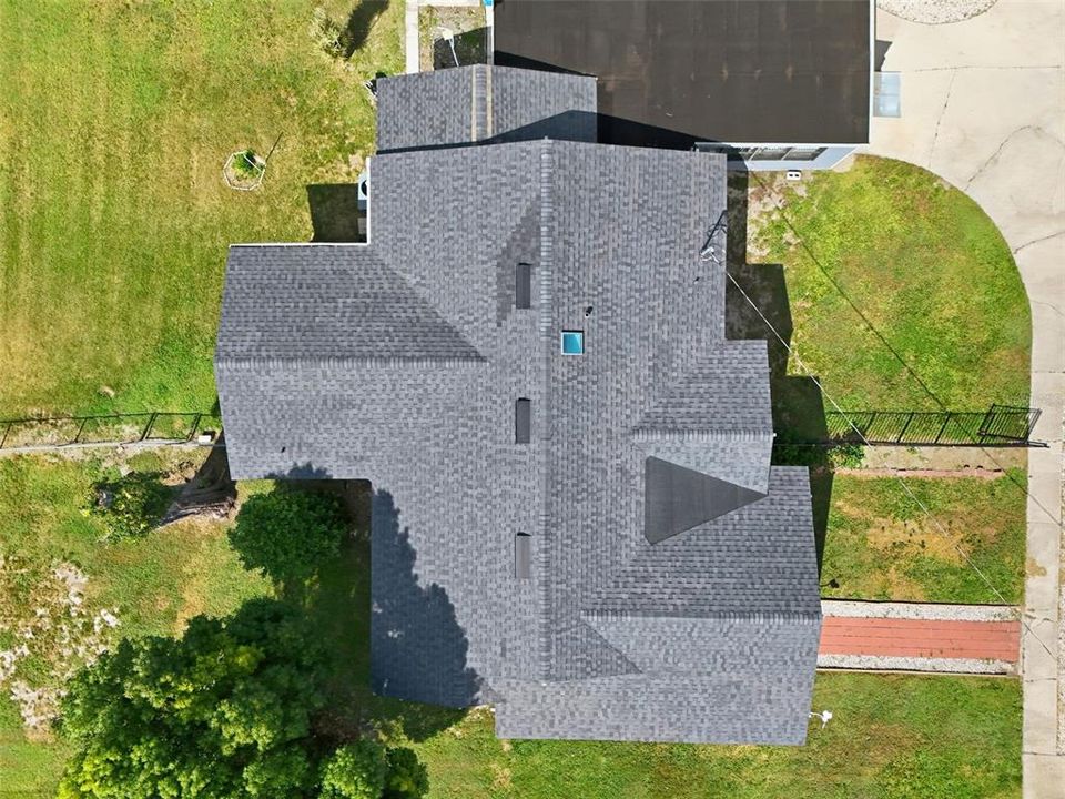 En Venta: $299,999 (3 camas, 2 baños, 1758 Pies cuadrados)