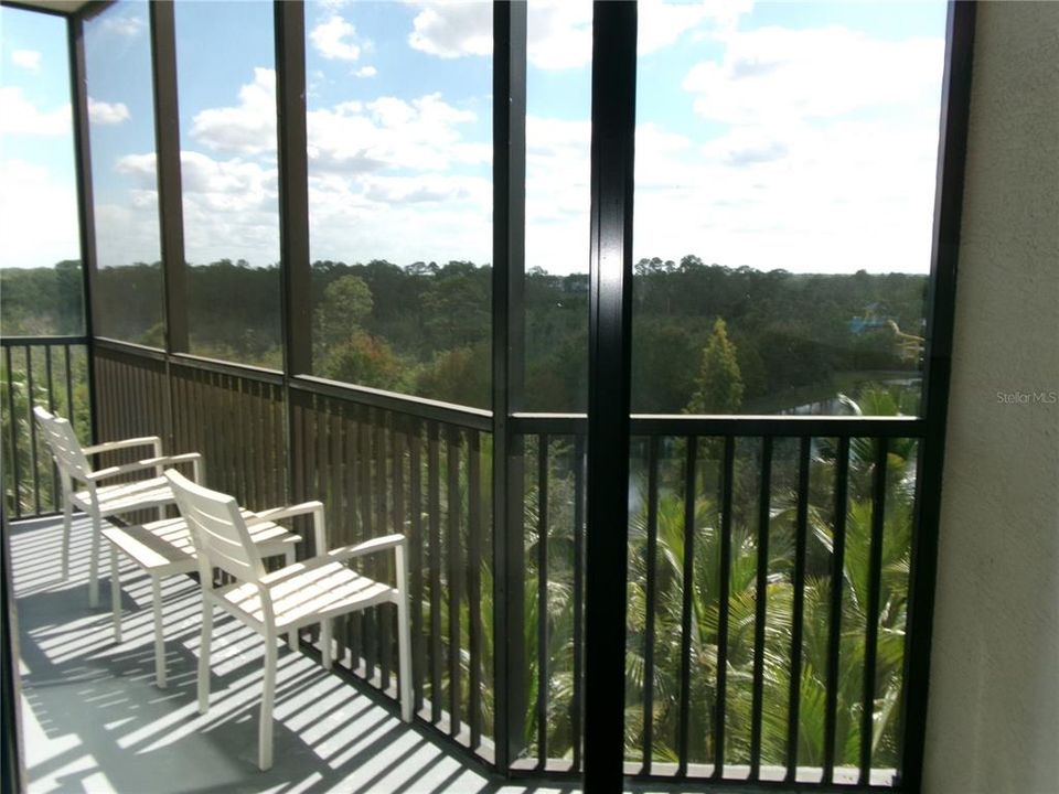 待售: $329,000 (2 贝兹, 2 浴室, 1375 平方英尺)