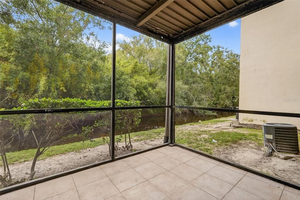 En Venta: $158,500 (2 camas, 2 baños, 1132 Pies cuadrados)