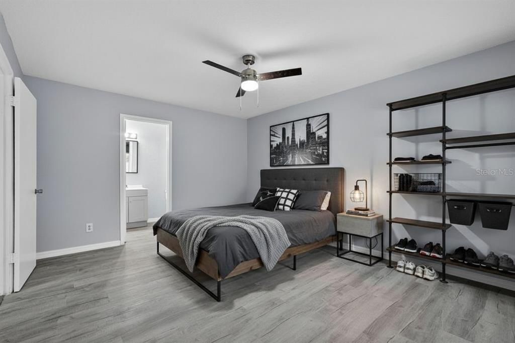 En Venta: $158,500 (2 camas, 2 baños, 1132 Pies cuadrados)