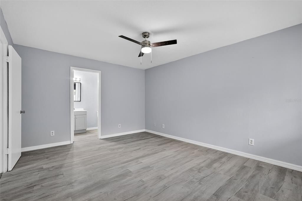 En Venta: $158,500 (2 camas, 2 baños, 1132 Pies cuadrados)