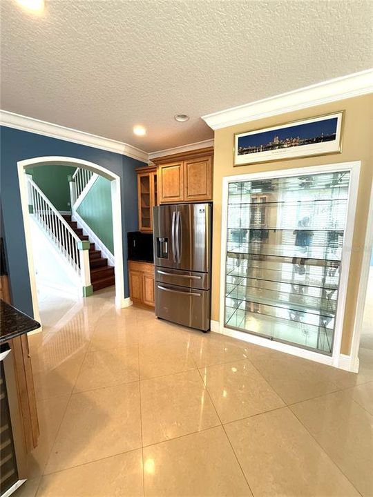 出租: $3,550 (3 贝兹, 2 浴室, 2536 平方英尺)