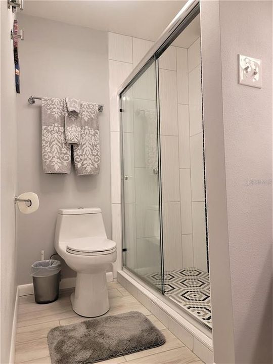 For Sale: $278,000 (2 beds, 2 baths, 1241 Square Feet)