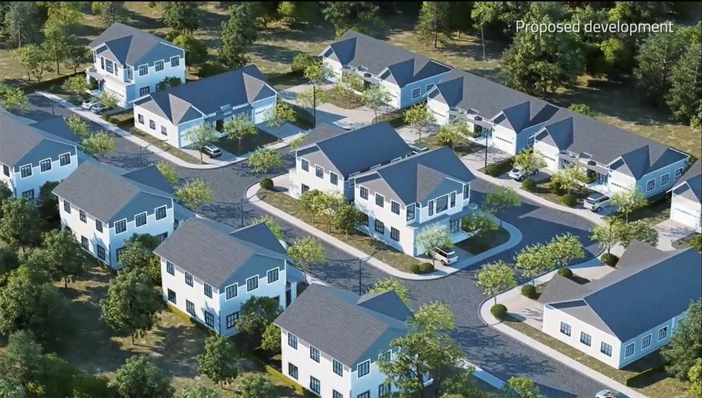 待售: $300,000 (1.08 acres)