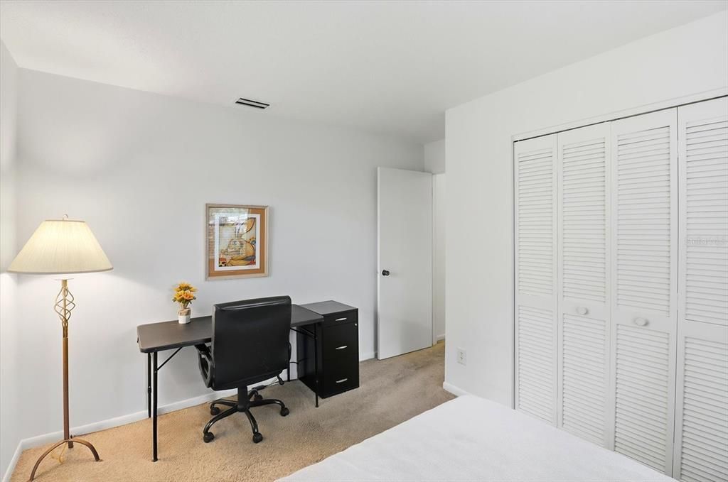 待售: $289,900 (3 贝兹, 2 浴室, 1694 平方英尺)