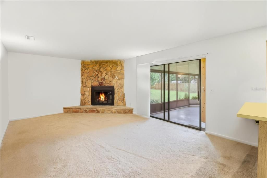 待售: $289,900 (3 贝兹, 2 浴室, 1694 平方英尺)