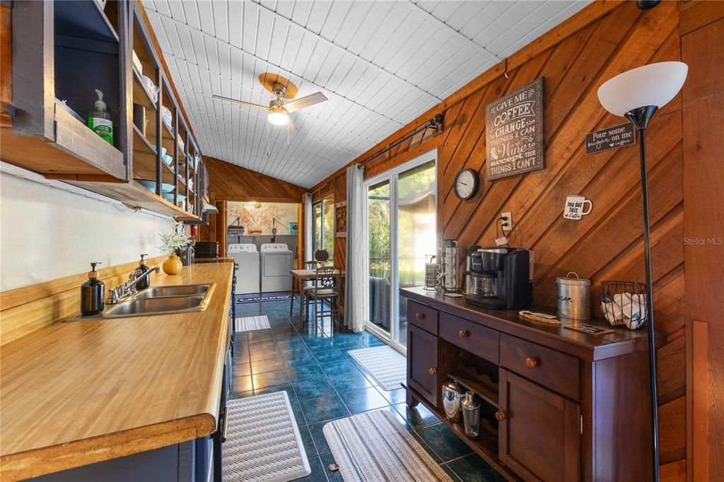 待售: $449,000 (3 贝兹, 2 浴室, 1460 平方英尺)