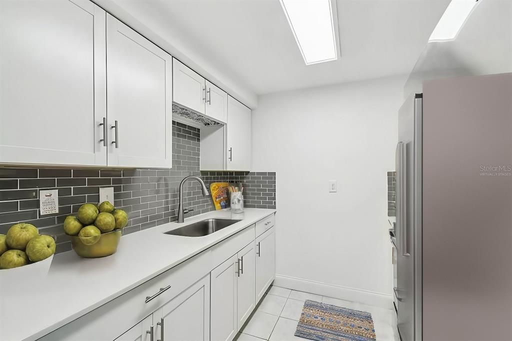 待售: $68,000 (1 贝兹, 1 浴室, 624 平方英尺)