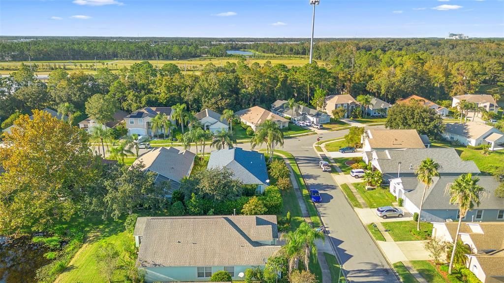 На продажу: $324,990 (3 спален, 2 ванн, 1874 Квадратных фут)