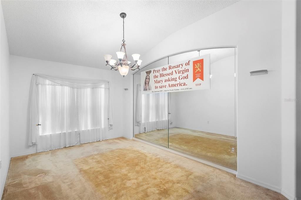 На продажу: $324,990 (3 спален, 2 ванн, 1874 Квадратных фут)