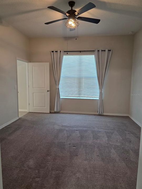 For Sale: $429,000 (3 beds, 2 baths, 1792 Square Feet)