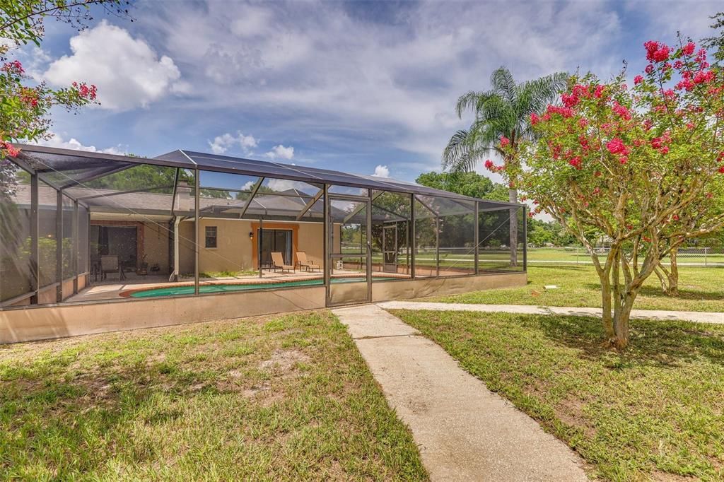 En Venta: $509,000 (3 camas, 2 baños, 1640 Pies cuadrados)