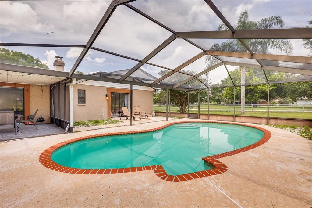 En Venta: $509,000 (3 camas, 2 baños, 1640 Pies cuadrados)